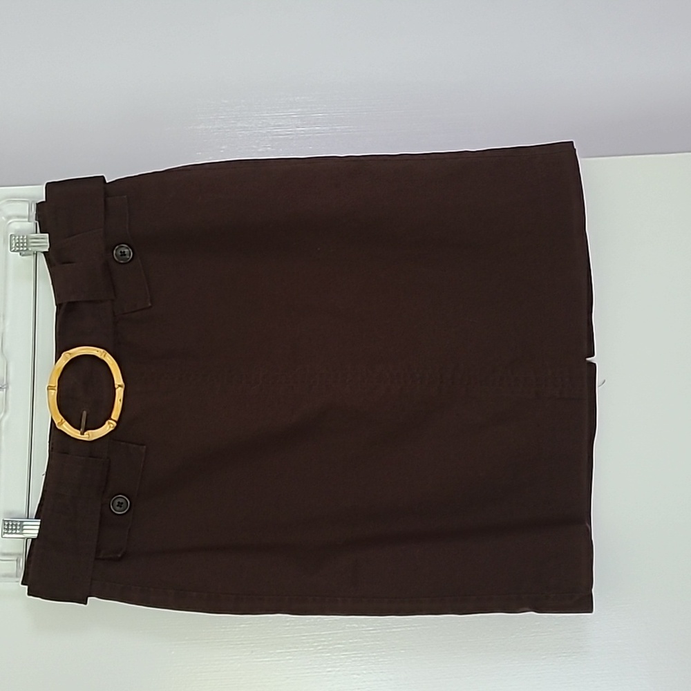 Banana Republic lined skirt with matching belt.